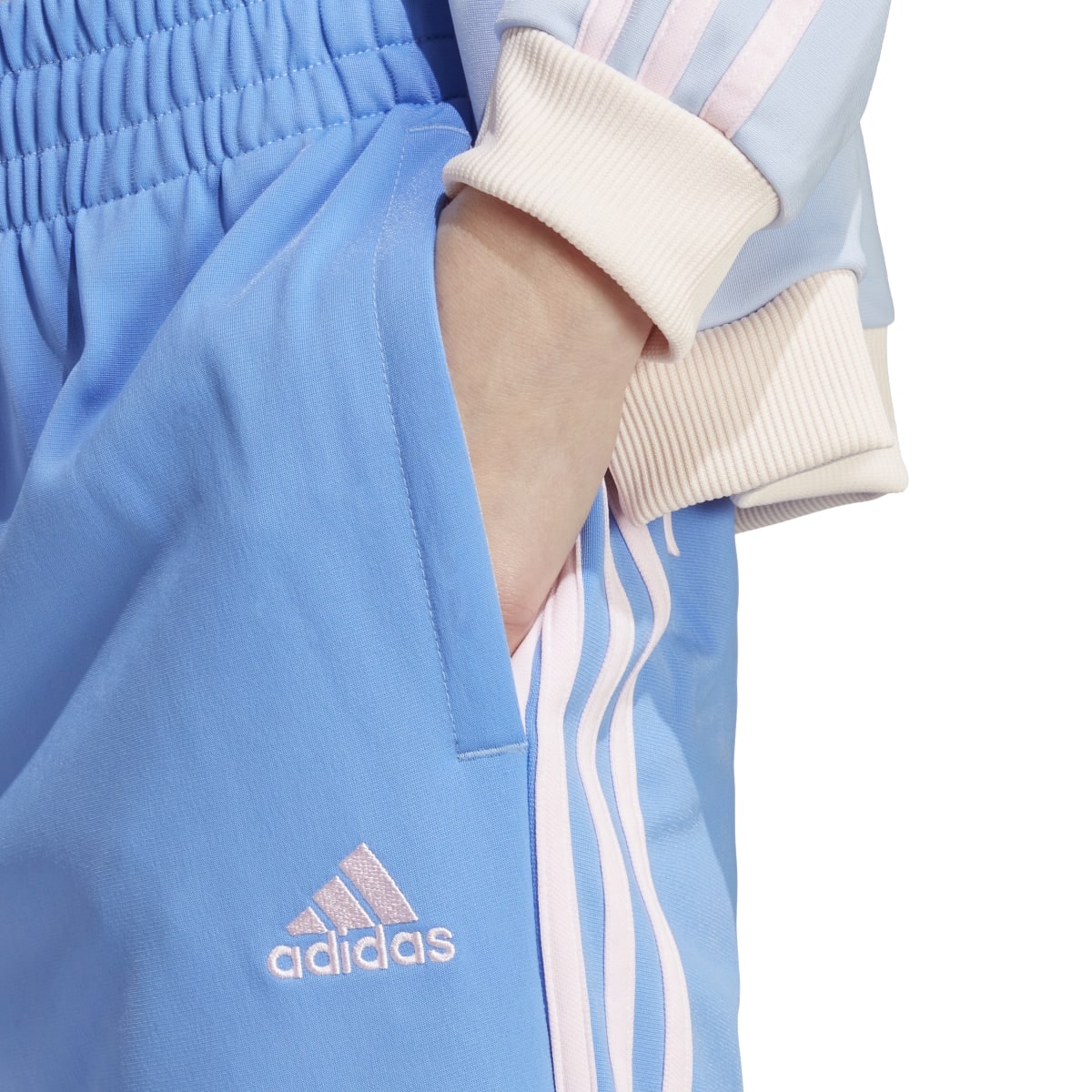 image_5ca4c3aa-b3fe-4106-8ec7-2b4f865060aa