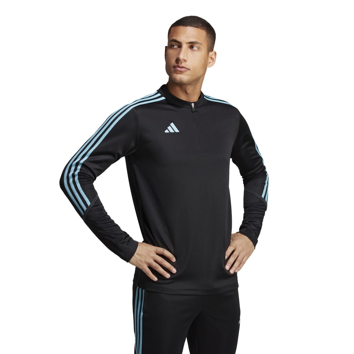 Roupa best sale ginastica adidas