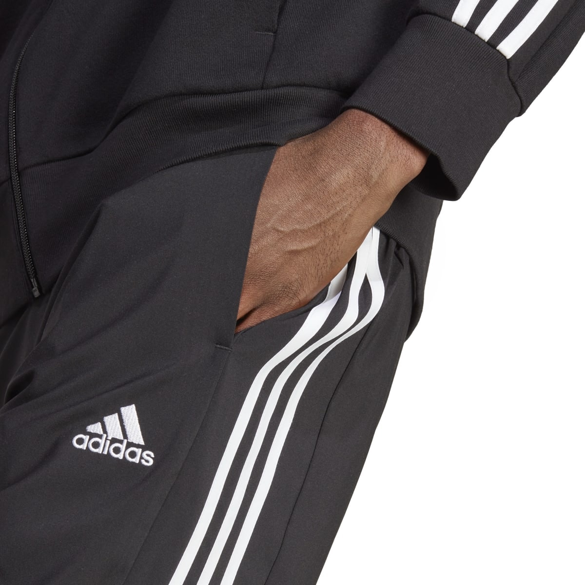 Calça sales adidas cuffed