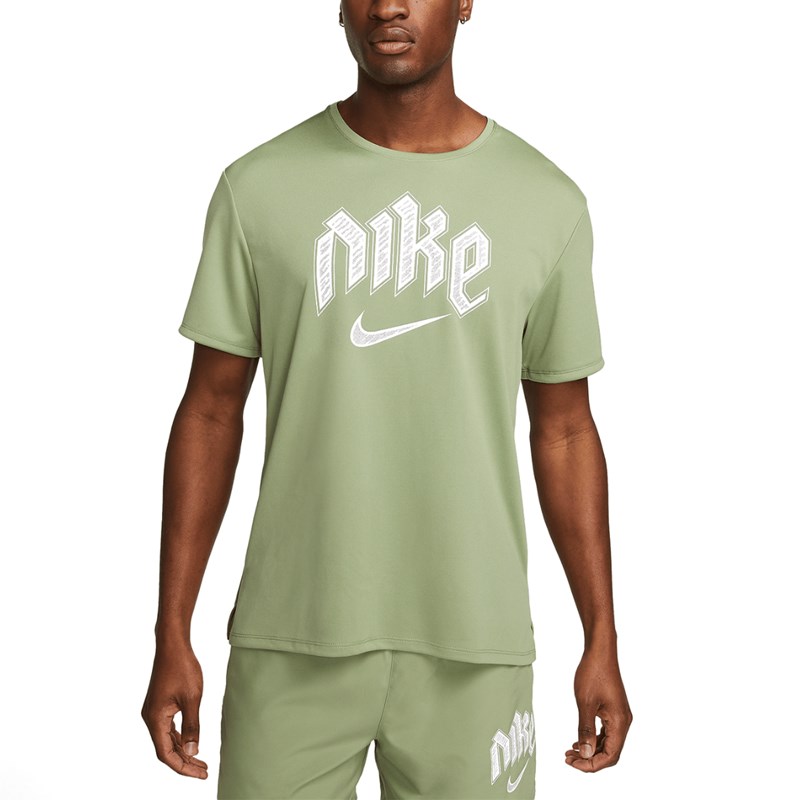Camiseta Nike Dri-Fit UV Miler Masculina - Verde
