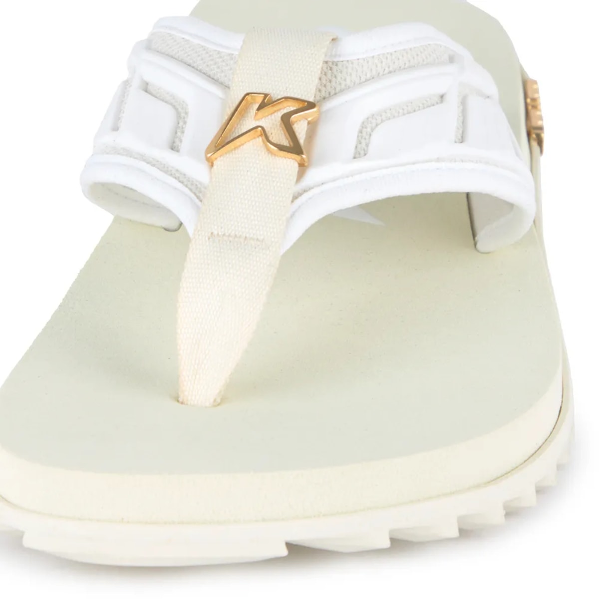 image_e91e3a54-2c5e-46b7-8367-101171ffc114