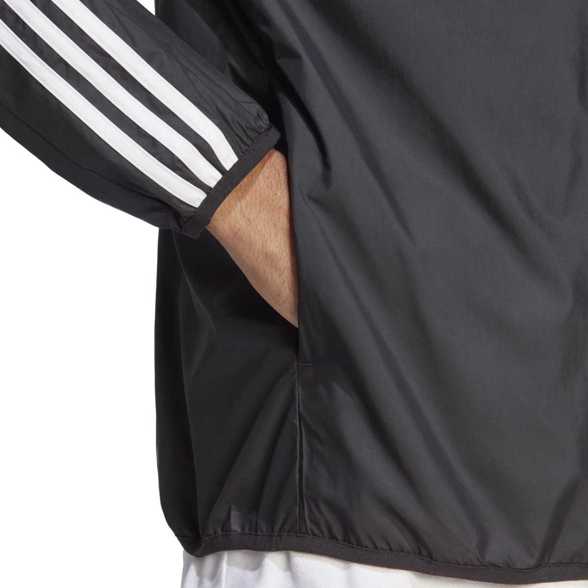 Jaqueta Adidas Essentials Woven 3-Stripes Masculina - Preto/Branco
