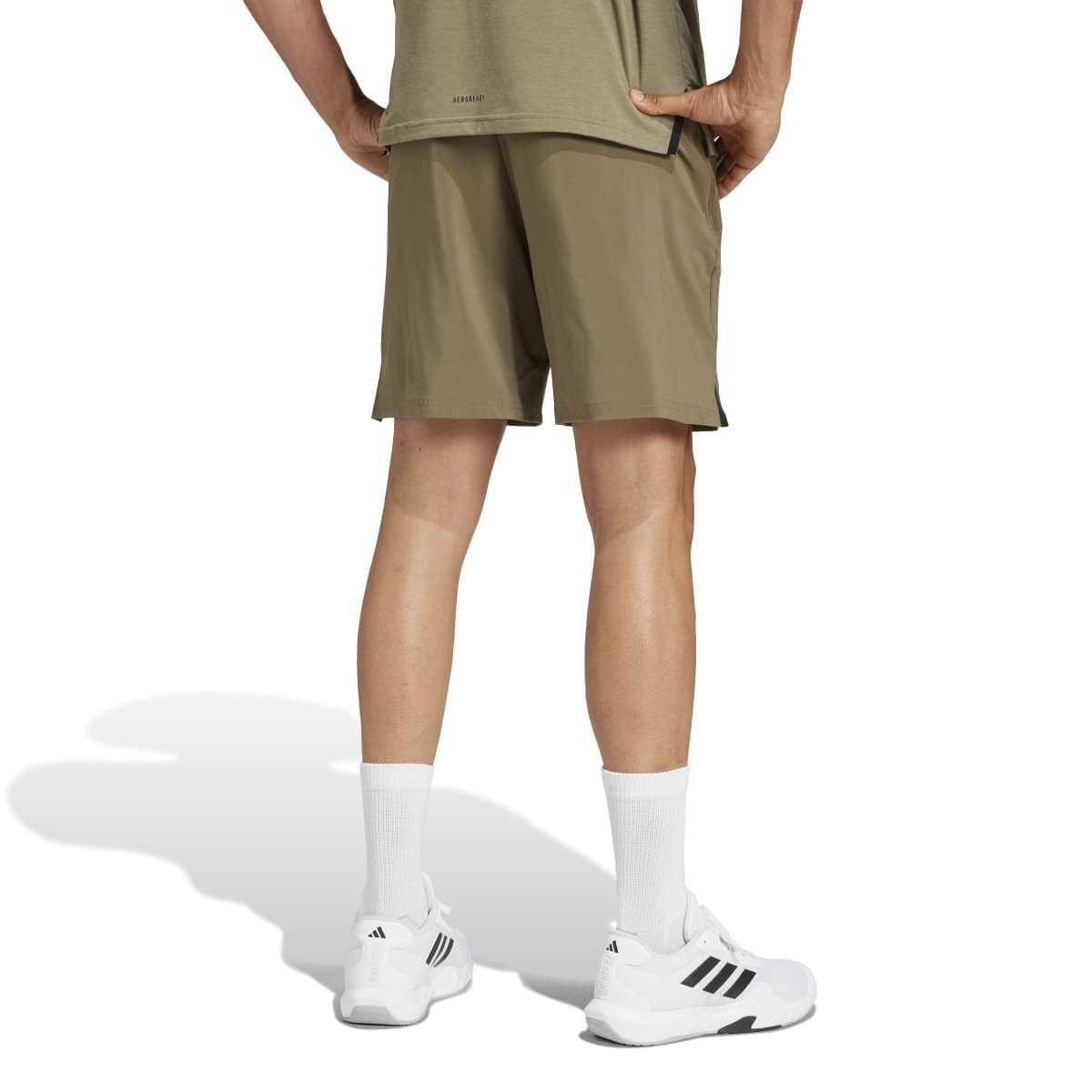 Short Adidas Treino Designed Masculino - Verde Oliva