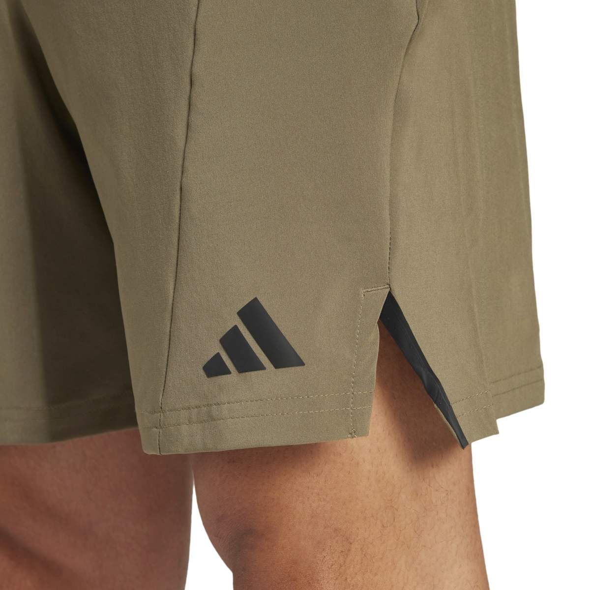 Short Adidas Treino Designed Masculino - Verde Oliva