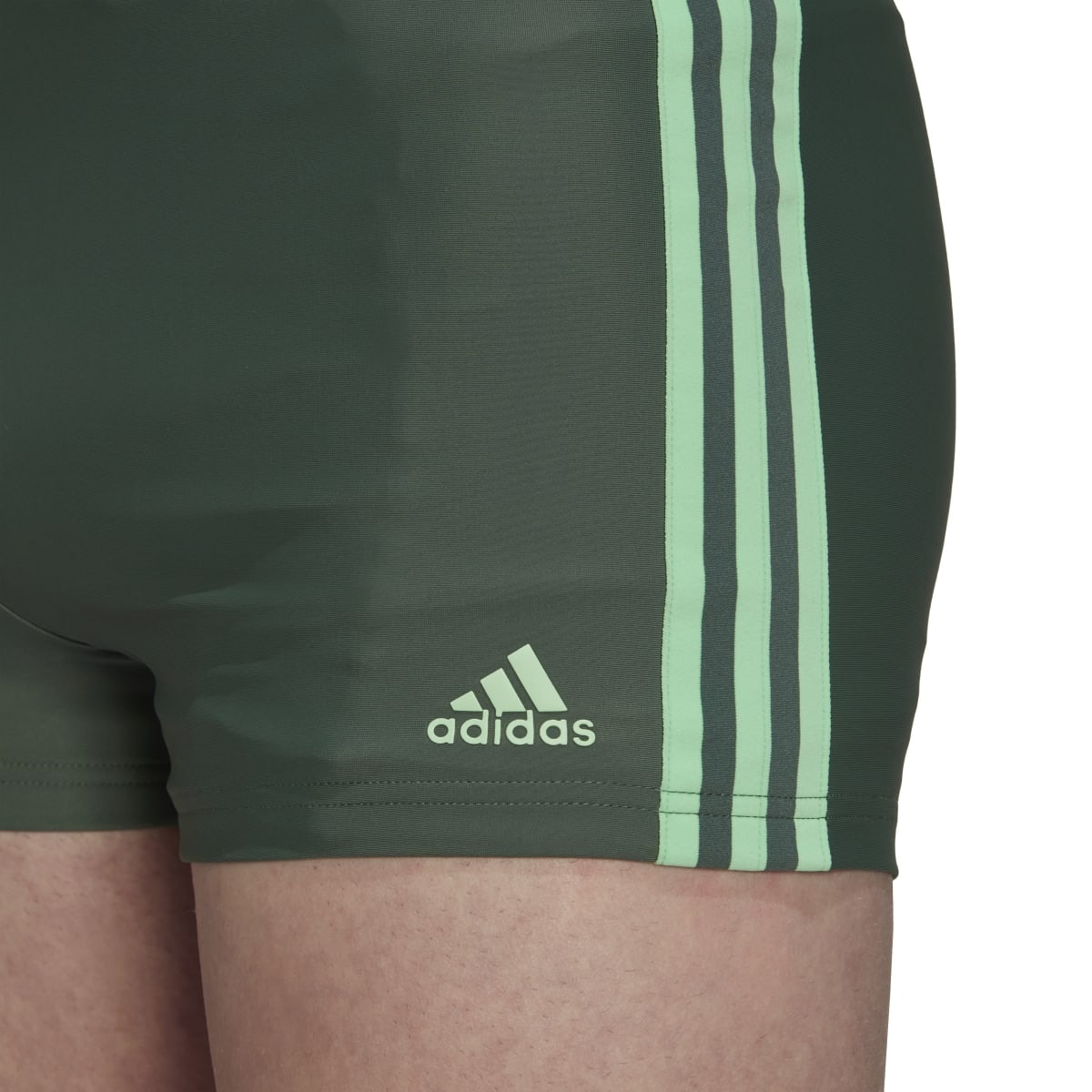 image_1e21f92c-1995-4906-8cb4-f77ee40d9b4d