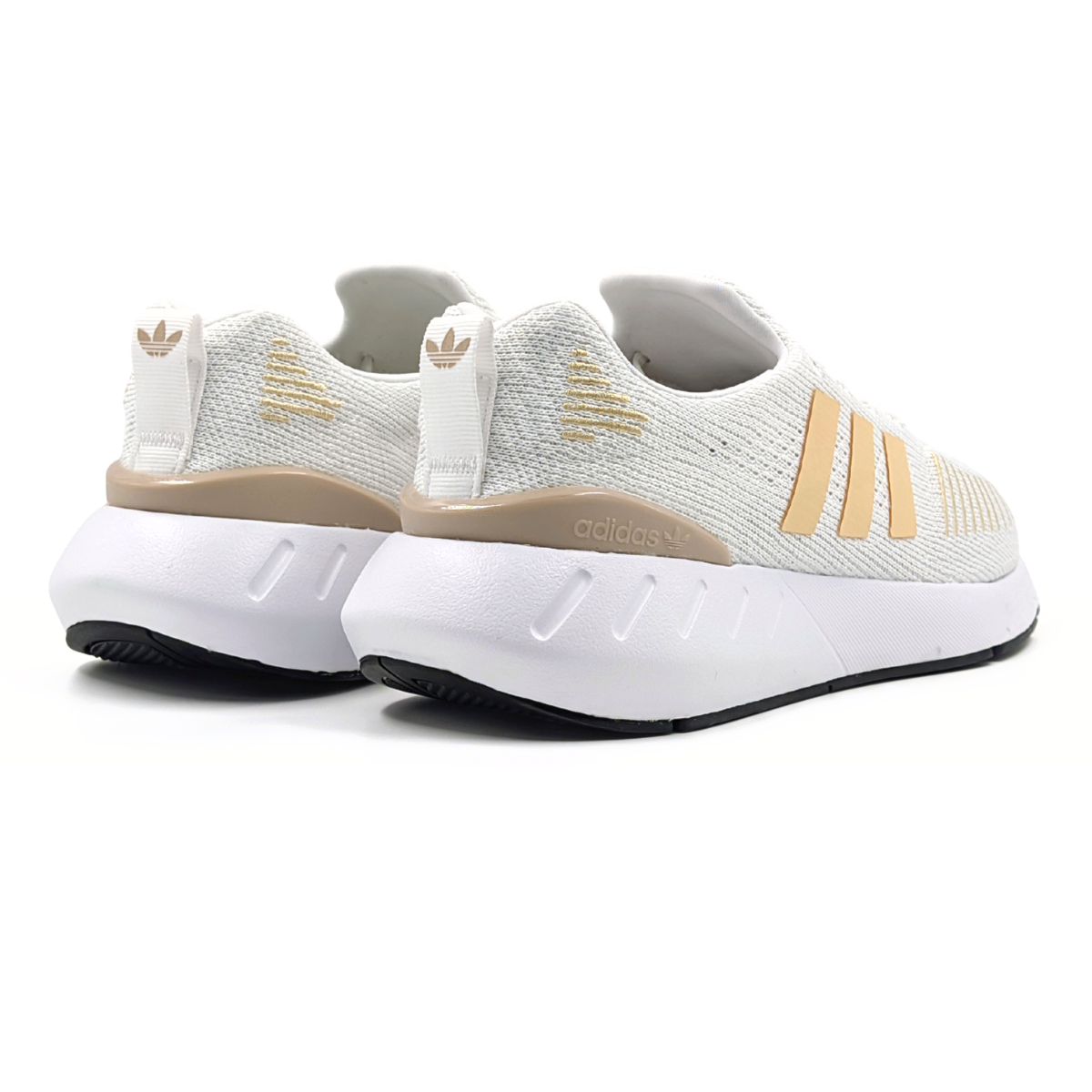 Adidas on sale runner dorado