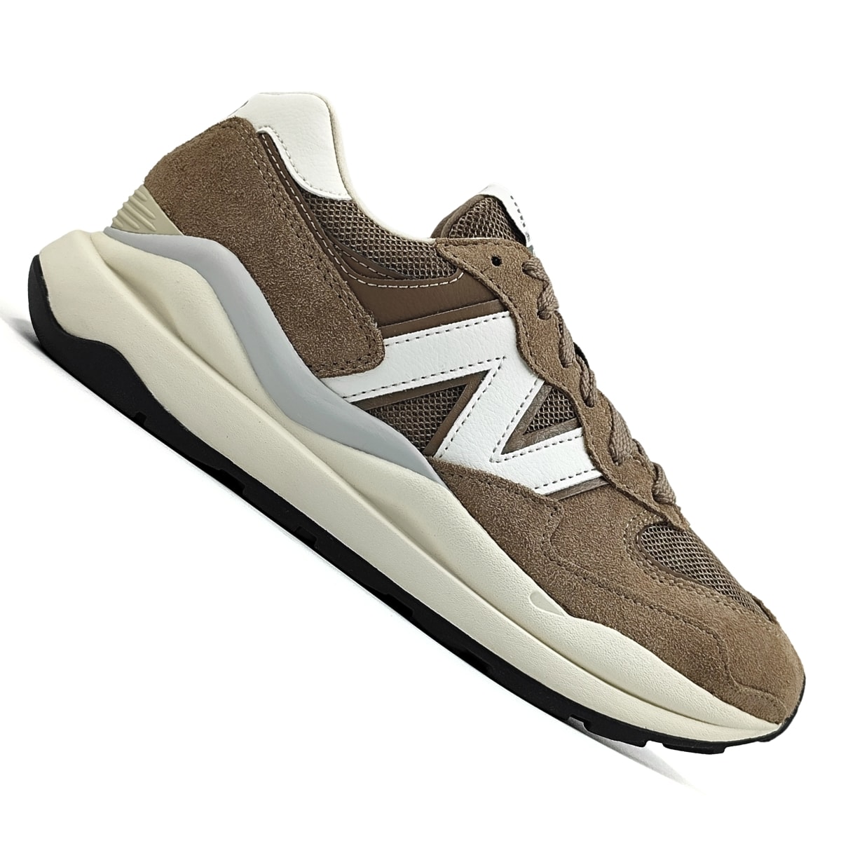 Tenis new balance 200 hot sale marrom