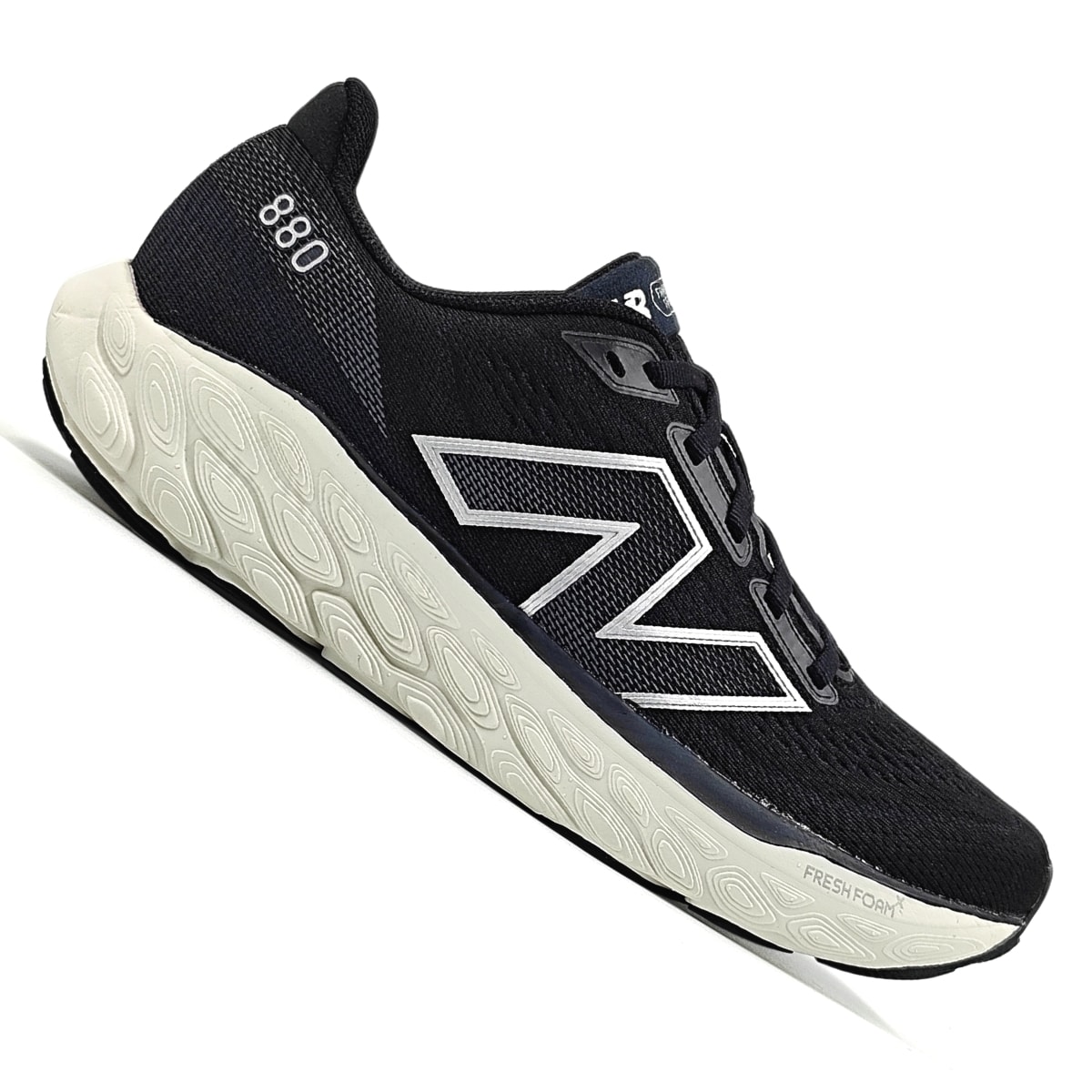 Tênis New Balance Fresh Foam X 880v14 Feminino - Preto/Branco