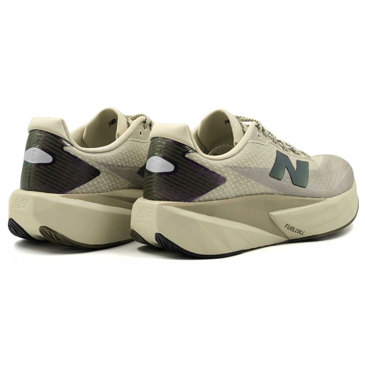 Tênis New Balance FuelCell Rebel V5 Masculino - Cinza/Roxo