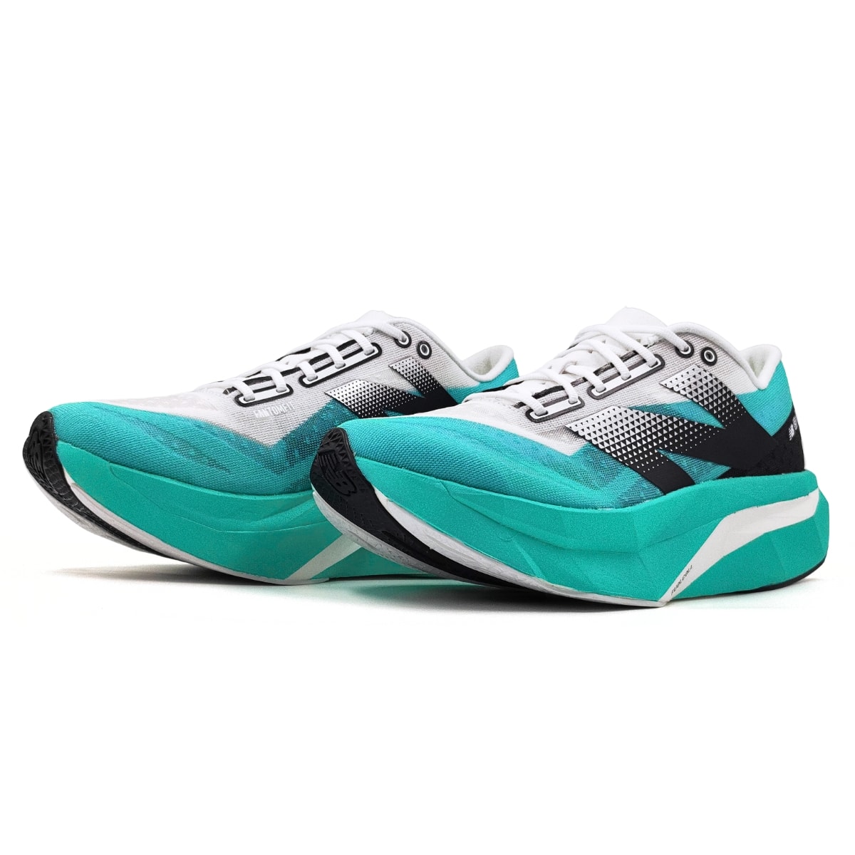 Tênis New Balance FuelCell Supercomp Elite V4 Feminino - Azul
