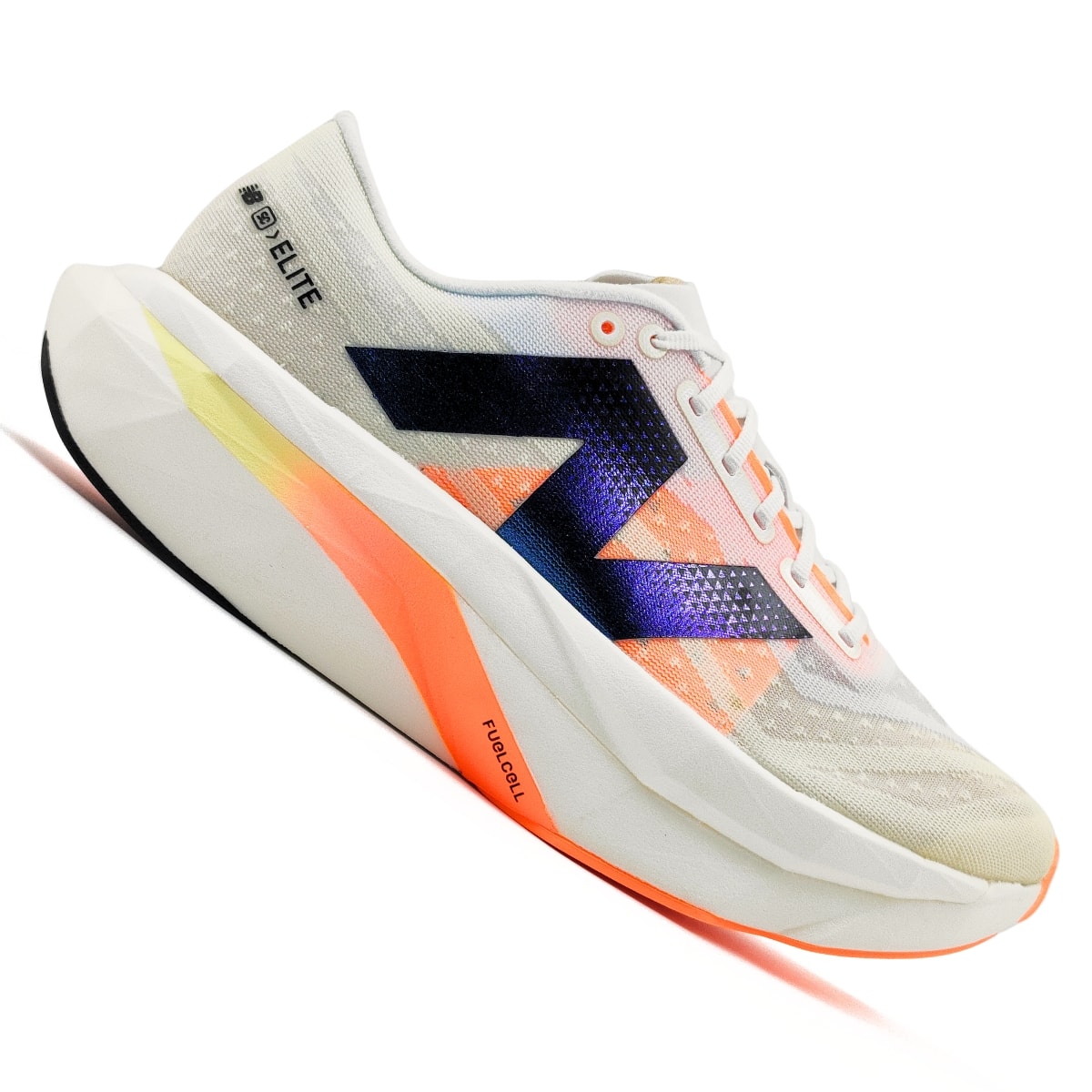 Tênis New Balance FuelCell Supercomp Elite V4 Feminino - Bege/Laranja
