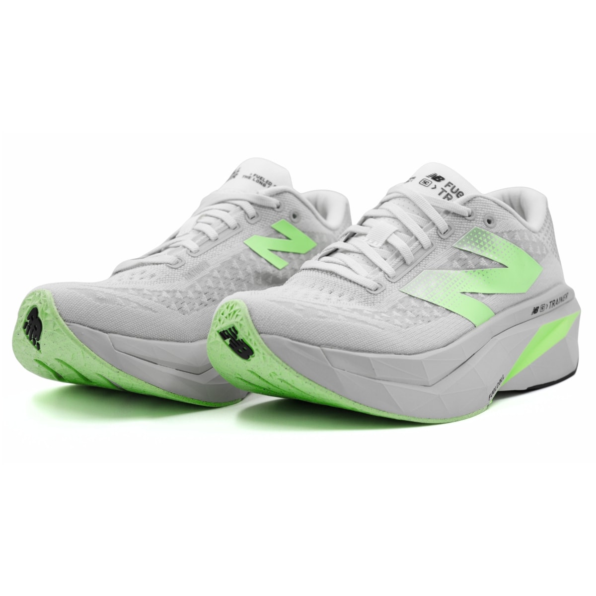 Tênis New Balance FuelCell Supercomp Trainer V3 Masculino - Cinza