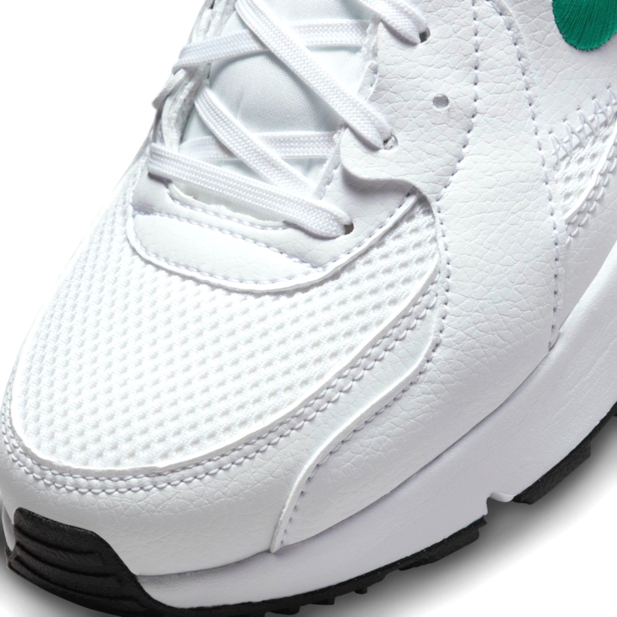 Tênis branco nike store feminino